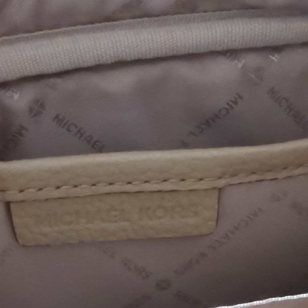 Michael Kors Camel And Gold Crossbody Bag with Adjustable Strap - Picture 6 of 6